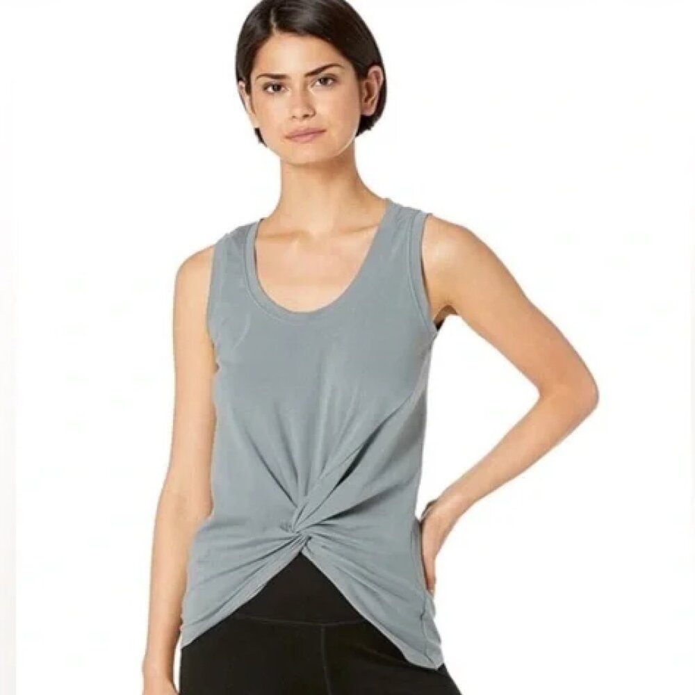 Niyama Sol Yoga Athletic Front Knot Tank